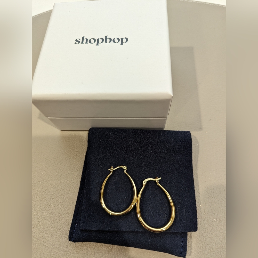 NEW! SHASHI   Ovale Hoops